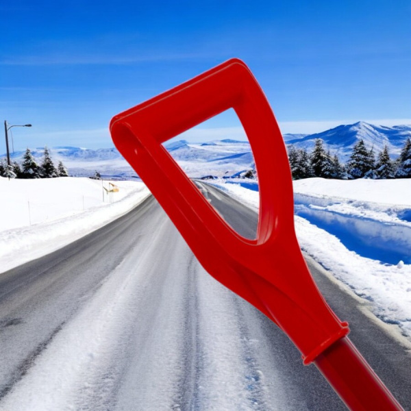 Лопата снегоуборочная 135х44 см., пластиковая с алюминиевым черенком 5217